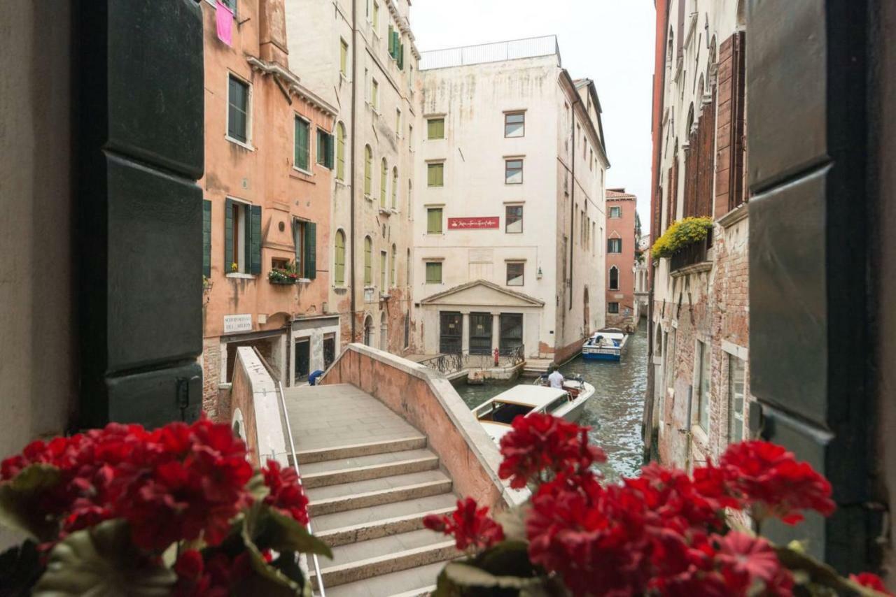 Ca' Milion Apartment Venesia Bagian luar foto